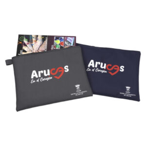 Estuche de poliéster plano de 35,8x27 cm